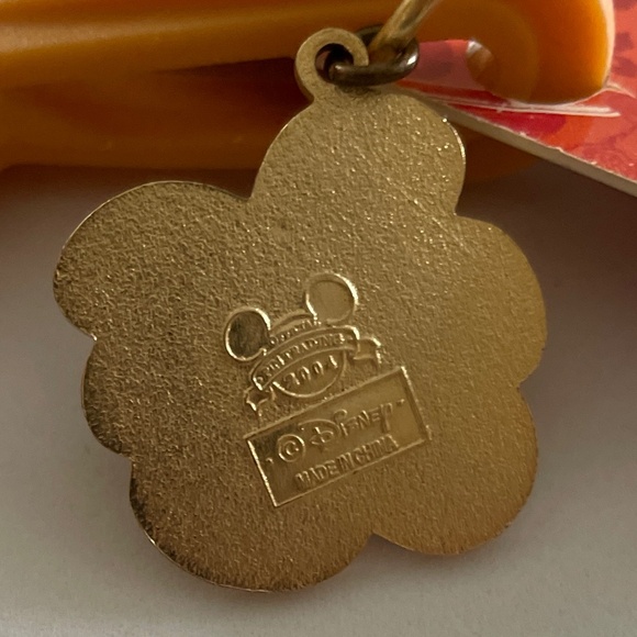 Disney Lilo & Stitch 2004 Official Lanyard Pin Holder Hibiscus Flower Charm - Picture 4 of 8